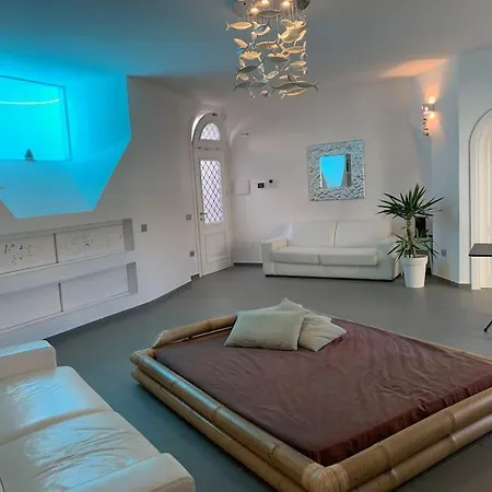 Loft Con Piscina Privata A 200 Mt Dalla Spiaggia アルバタクス