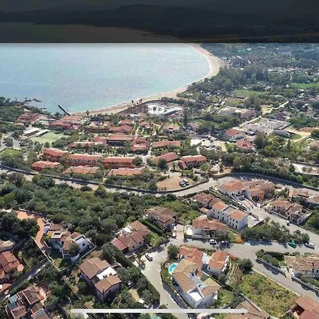 ヴィラ Loft Con Piscina Privata A 200 Mt Dalla Spiaggia アルバタクス