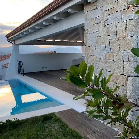 Loft Con Piscina Privata A 200 Mt Dalla Spiaggia ヴィラ